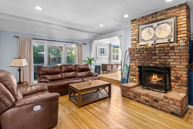 14319 Valerio Street, Van Nuys, CA 91405 — photo 5 of 24