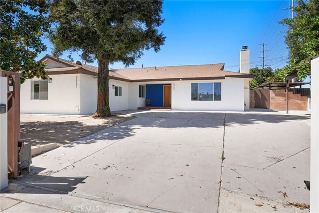 23701 Califa, Los Angeles, CA 91367 — photo 2 of 75