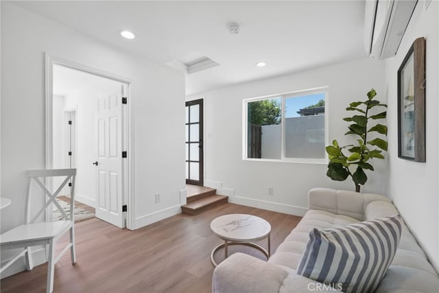 23701 Califa, Los Angeles, CA 91367 — photo 47 of 75