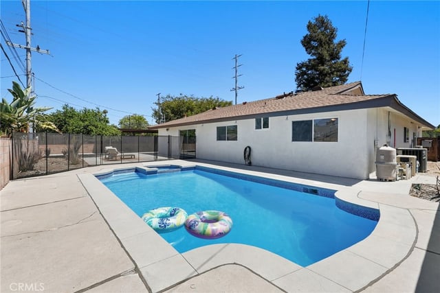 23701 Califa, Los Angeles, CA 91367 — photo 65 of 75