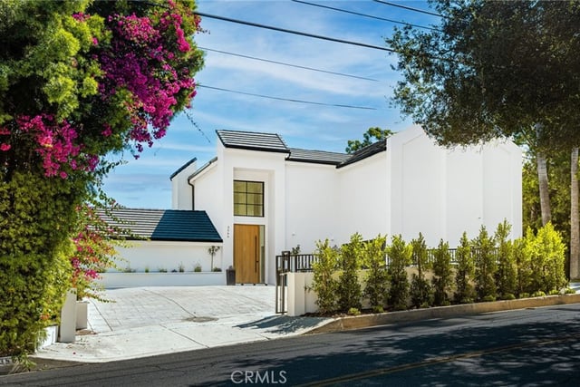 3566 Beverly Glen, Sherman Oaks, CA 91423 — photo 3 of 75