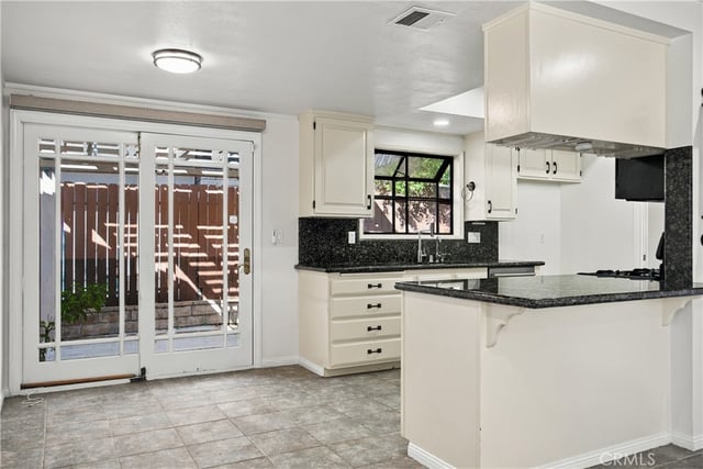 3976 Verde Vista Drive, Thousand Oaks, CA 91360 — photo 8 of 49