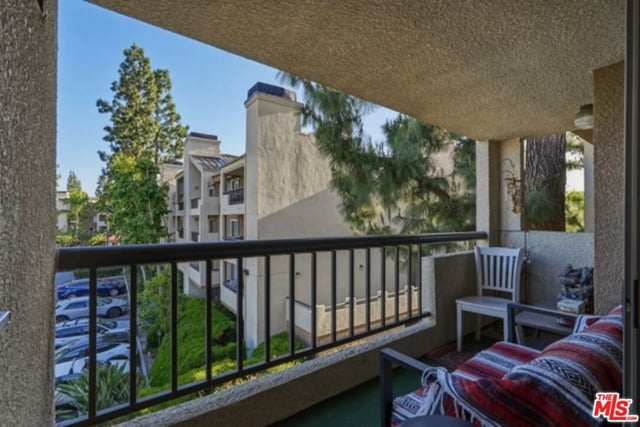 21450 Burbank Boulevard 314, Woodland Hills, CA 91367 — photo 2 of 25