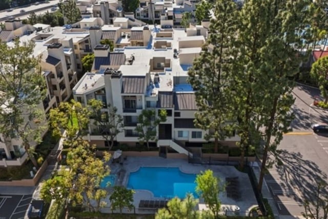 21450 Burbank Boulevard 314, Woodland Hills, CA 91367 — photo 20 of 25