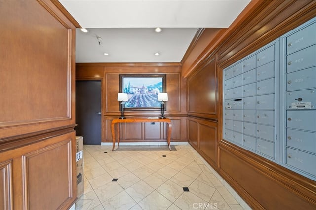 35 Linden 302, Long Beach, CA 90802 — photo 26 of 30