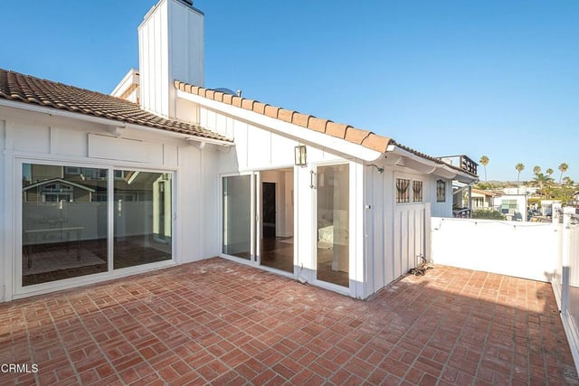 999 Waterbury Lane, Ventura, CA 93001 — photo 10 of 42