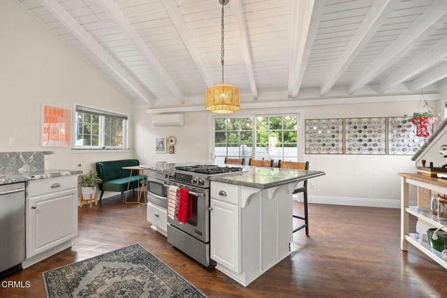 999 Waterbury Lane, Ventura, CA 93001 — photo 15 of 42
