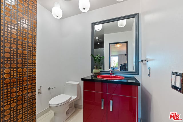 8401 Fountain Avenue 8, West Hollywood, CA 90069 — photo 25 of 48