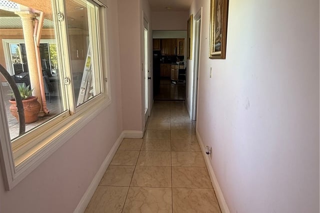 1606 Glenmont Drive, Glendale, CA 91207 — photo 8 of 20