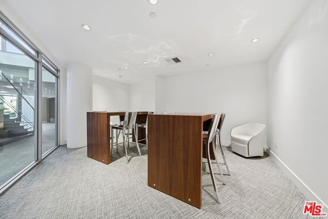 13700 Marina Pointe Drive 1526, Venice, CA 90292 — photo 21 of 56
