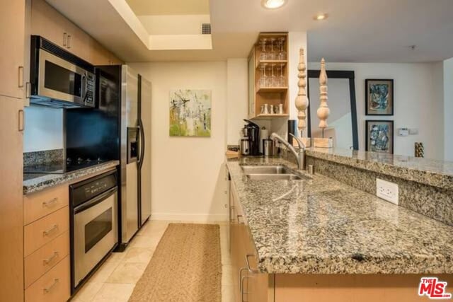13700 Marina Pointe Drive 1526, Venice, CA 90292 — photo 4 of 56