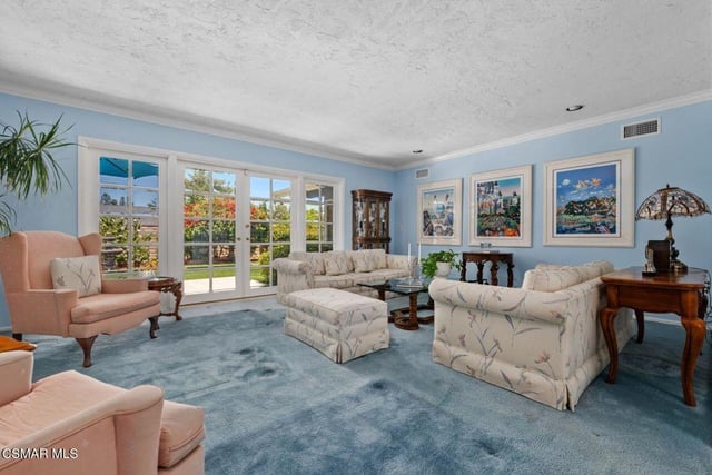 17701 Corinthian Drive, Encino, CA 91316 — photo 14 of 33