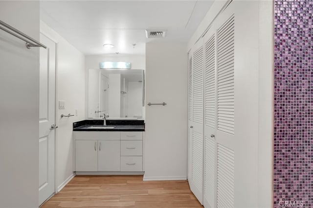 267 S San Pedro 217, Los Angeles, CA 90012 — photo 32 of 44