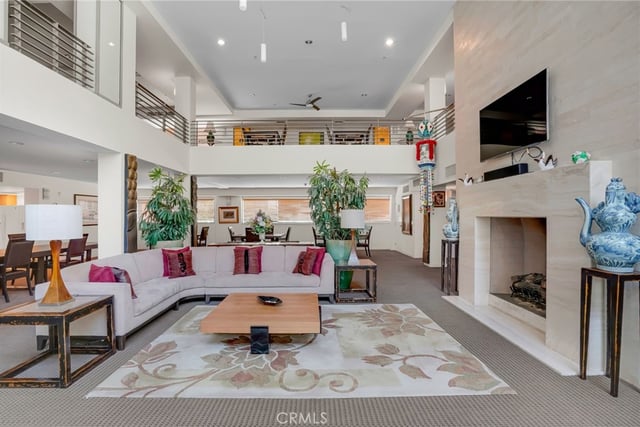 267 S San Pedro 217, Los Angeles, CA 90012 — photo 36 of 44
