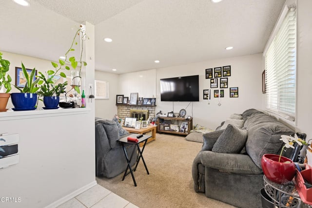 1820 Temple Avenue, Camarillo, CA 93010 — photo 7 of 35