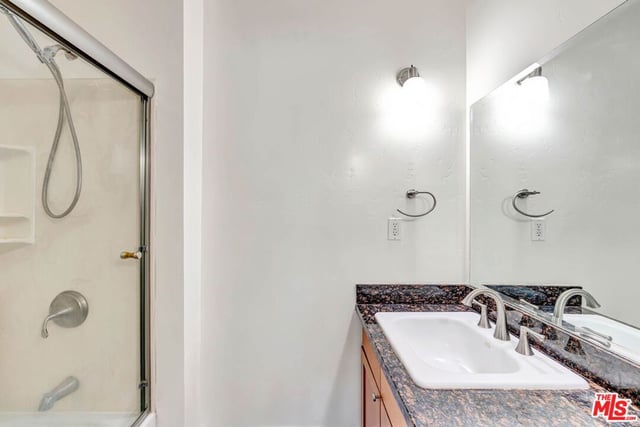 10982 Roebling Avenue 522, Los Angeles, CA 90024 — photo 8 of 29