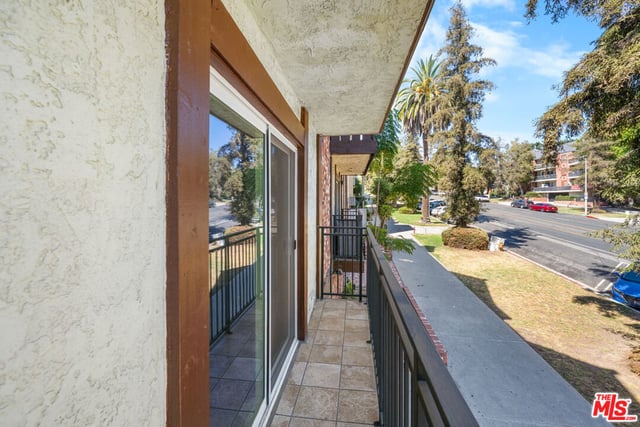 525 La Fayette Park Place 115, Los Angeles, CA 90057 — photo 16 of 16