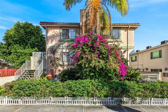 722 E Orange Grove Avenue D, Burbank, CA 91501 — photo 41 of 45