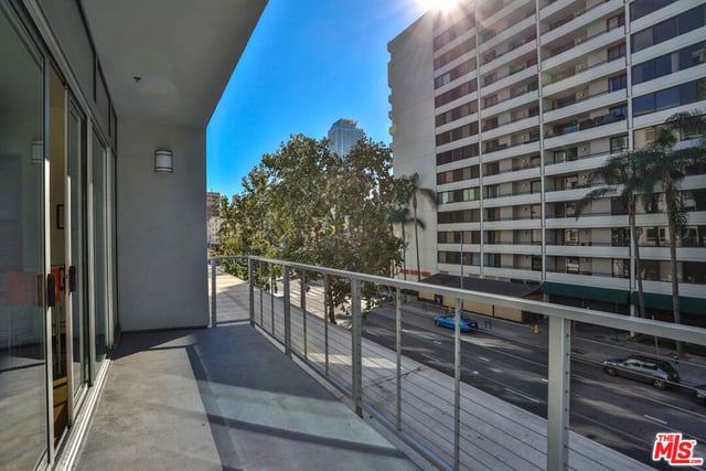 645 W 9th Street 201, Los Angeles, CA 90015 — photo 45 of 52