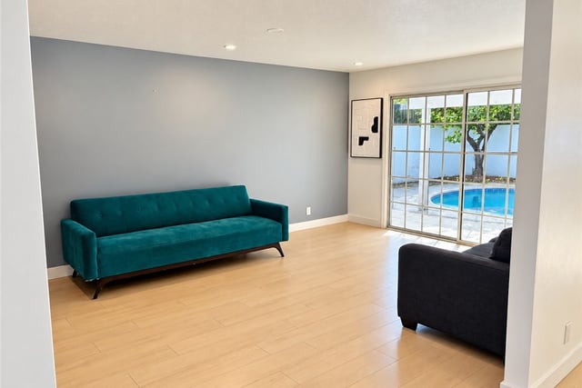 9245 Geyser Avenue, Northridge, CA 91324 — photo 3 of 17