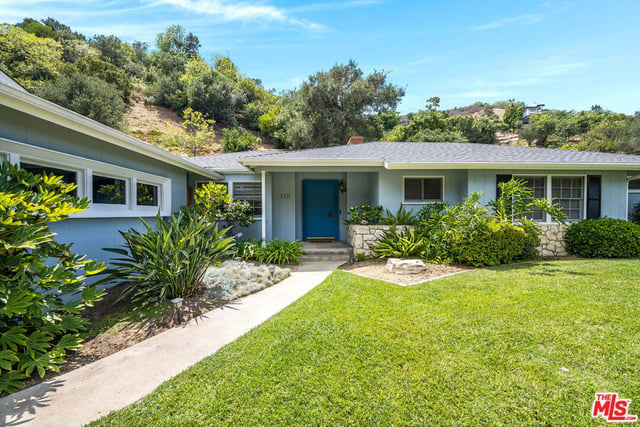3331 Longridge Avenue, Sherman Oaks, CA 91423 — photo 4 of 43