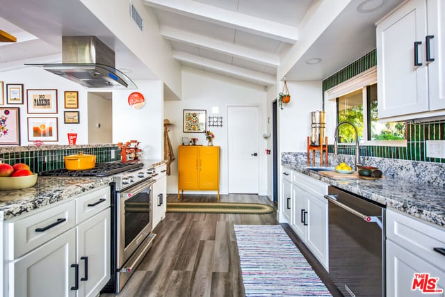 6504 Rhea Avenue, Los Angeles, CA 91335 — photo 17 of 57