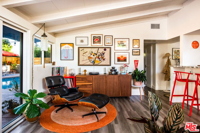 6504 Rhea Avenue, Los Angeles, CA 91335 — photo 9 of 57
