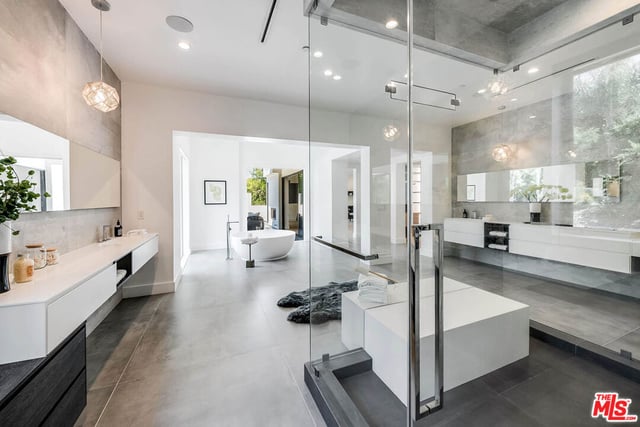 4530 Libbit Avenue, Encino, CA 91436 — photo 36 of 62