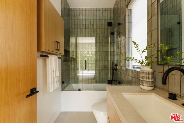 4554 Wortser Avenue, Studio City, CA 91604 — photo 33 of 44