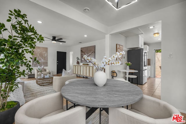 7203 Earldom Avenue, Los Angeles, CA 90293 — photo 13 of 38