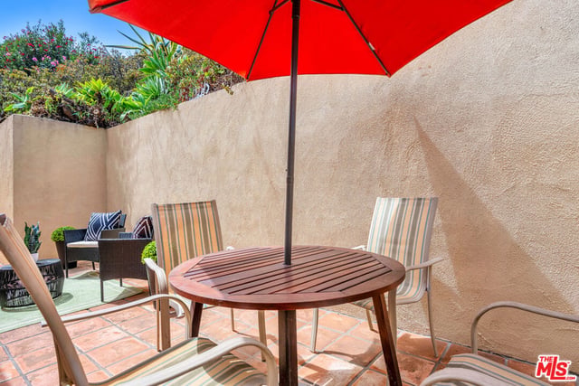 7203 Earldom Avenue, Los Angeles, CA 90293 — photo 33 of 38