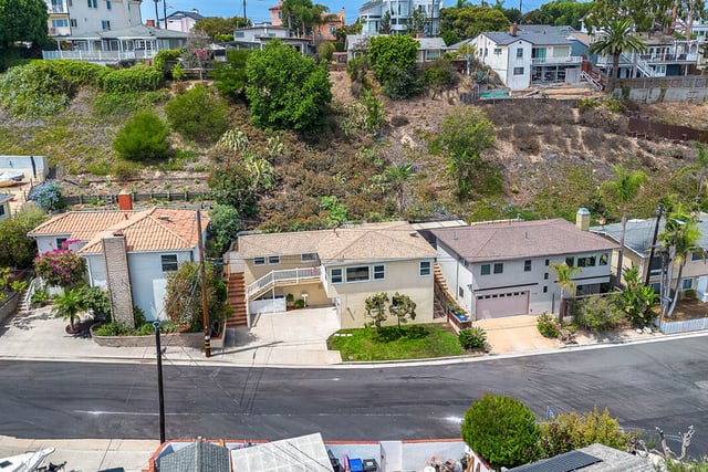 7203 Earldom Avenue, Los Angeles, CA 90293 — photo 36 of 38