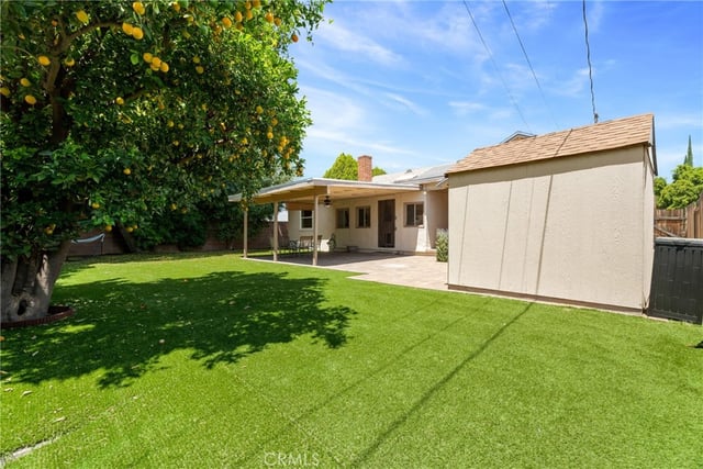 20310 Londelius, Winnetka, CA 91306 — photo 20 of 23