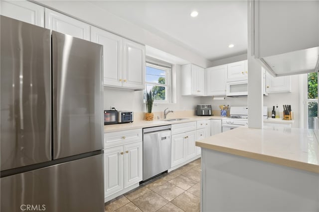 20310 Londelius, Winnetka, CA 91306 — photo 6 of 23