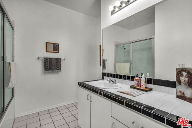 3613 Glendon Avenue 101, Los Angeles, CA 90034 — photo 15 of 18
