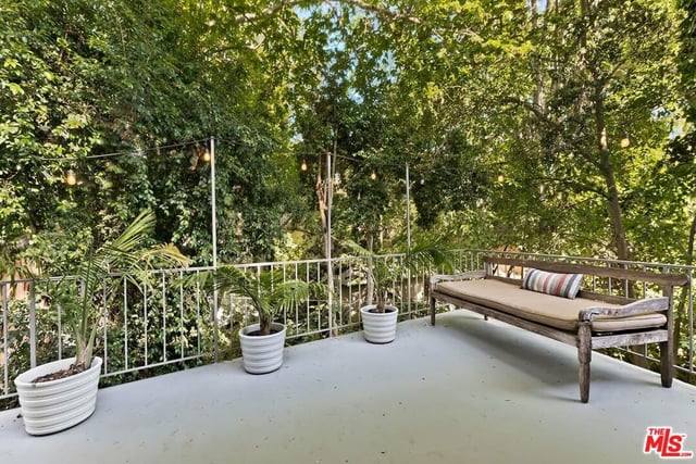 7586 Woodrow Wilson Drive, Los Angeles, CA 90046 — photo 13 of 30
