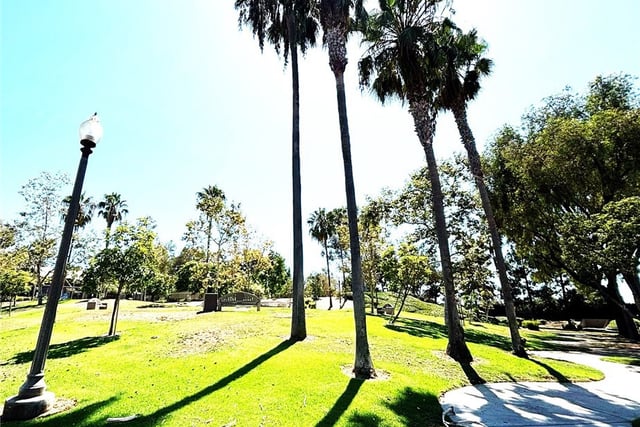 460 Golden 104, Long Beach, CA 90802 — photo 16 of 21