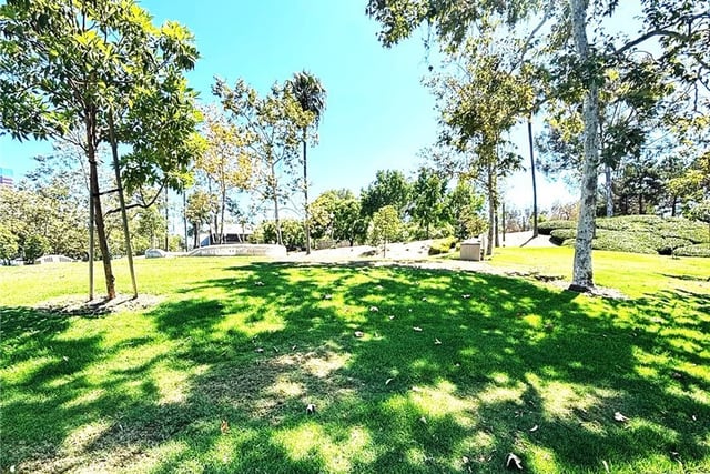460 Golden 104, Long Beach, CA 90802 — photo 20 of 21