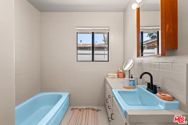 22245 Leadwell Street, Los Angeles, CA 91303 — photo 17 of 23