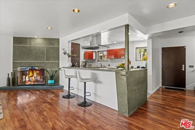 3234 Hillock Drive, Los Angeles, CA 90068 — photo 13 of 48