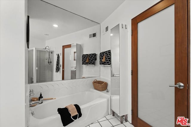 3234 Hillock Drive, Los Angeles, CA 90068 — photo 24 of 48