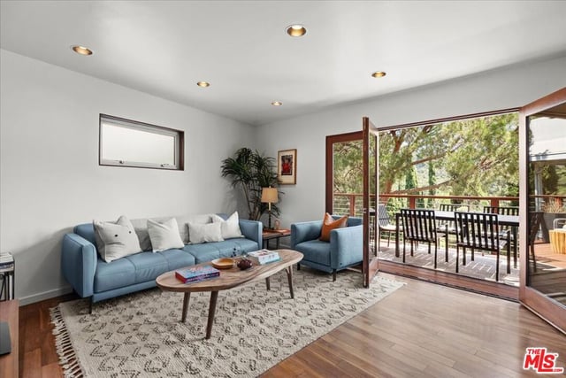 3234 Hillock Drive, Los Angeles, CA 90068 — photo 4 of 48
