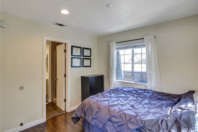 379 N Mentor Avenue 1, Pasadena, CA 91106 — photo 11 of 37