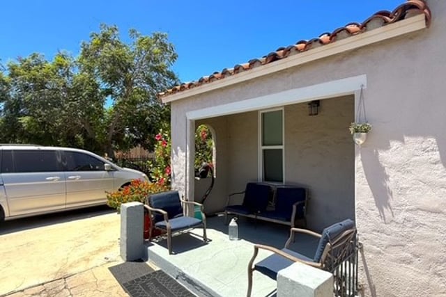 517 W 110th, Los Angeles, CA 90044 — photo 5 of 56