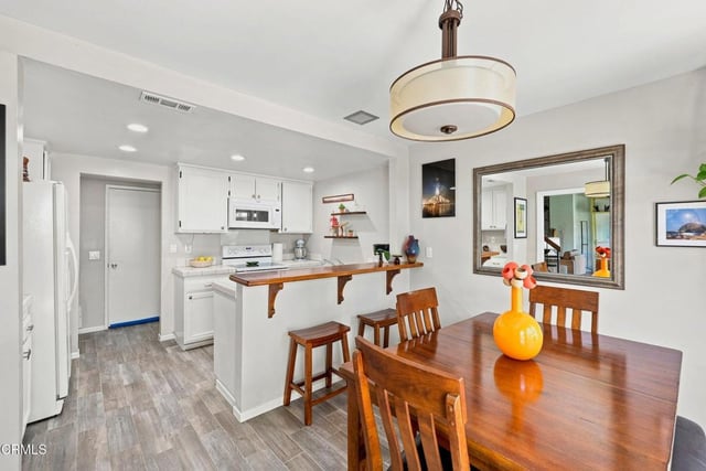 406 Chapala Drive, Camarillo, CA 93010 — photo 12 of 36