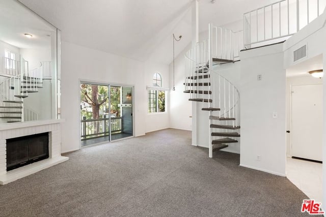 8505 Gulana Avenue 5207, Los Angeles, CA 90293 — photo 5 of 30
