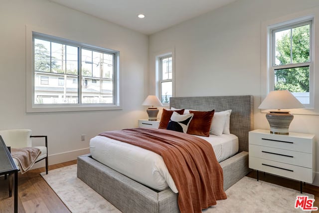 11729 Hartsook Street, Valley Village, CA 91607 — photo 13 of 16