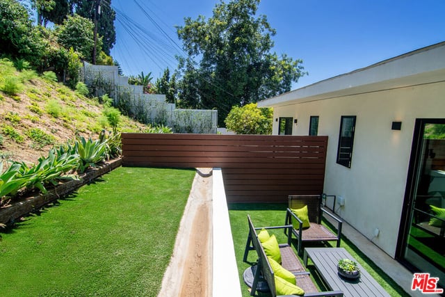 1122 N Coronado Street, Los Angeles, CA 90026 — photo 32 of 38
