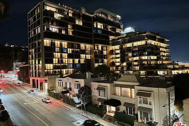 999 N Doheny Drive 408, West Hollywood, CA 90069 — photo 10 of 22