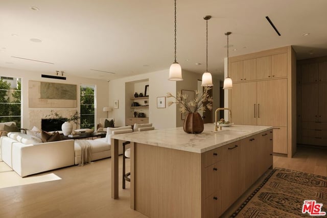 4534 Ethel Avenue, Studio City, CA 91604 — photo 10 of 43